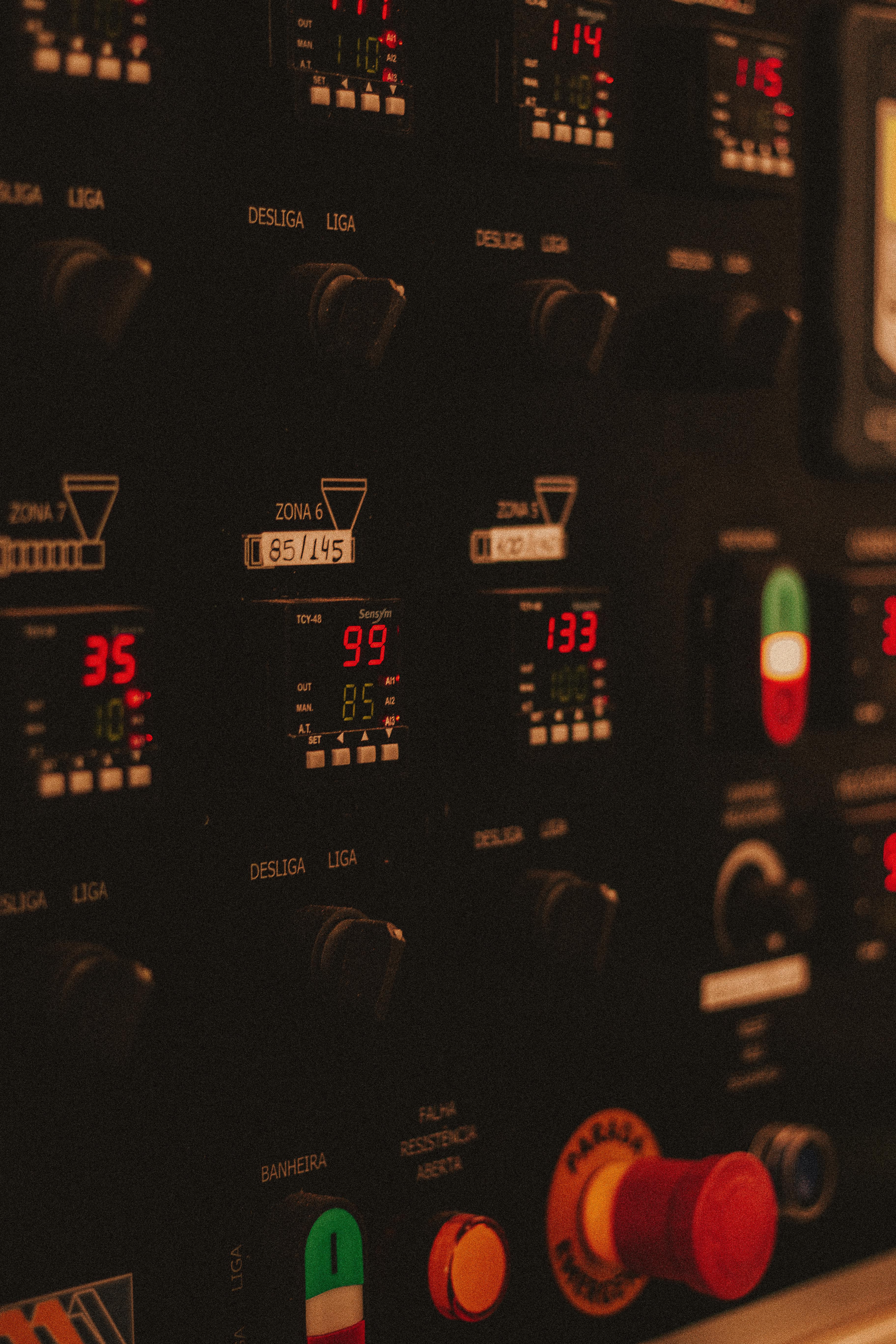 Toggle Switch
